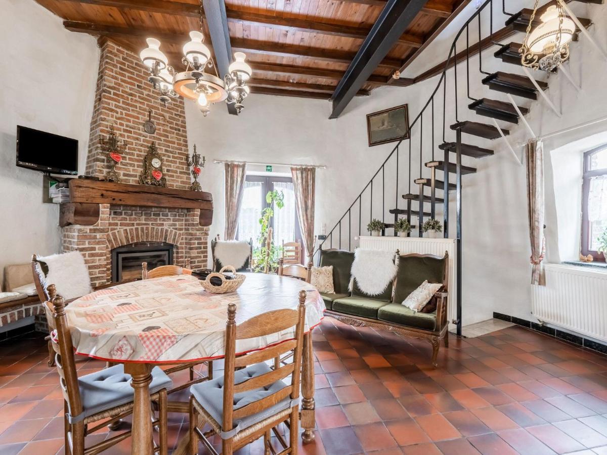 Stunning Holiday Home In Oombergen With Terrace And Garden Zottegem Eksteriør bilde
